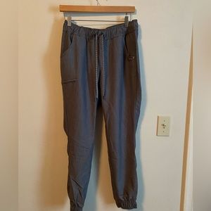 Jaanuu scrub pants